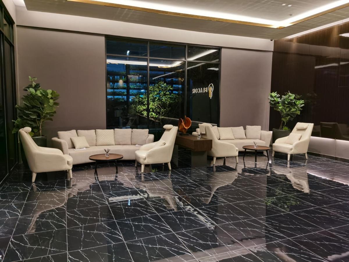 Beacon Exec Suites# Msg Chair#Disney Hotstar George Town Exteriér fotografie