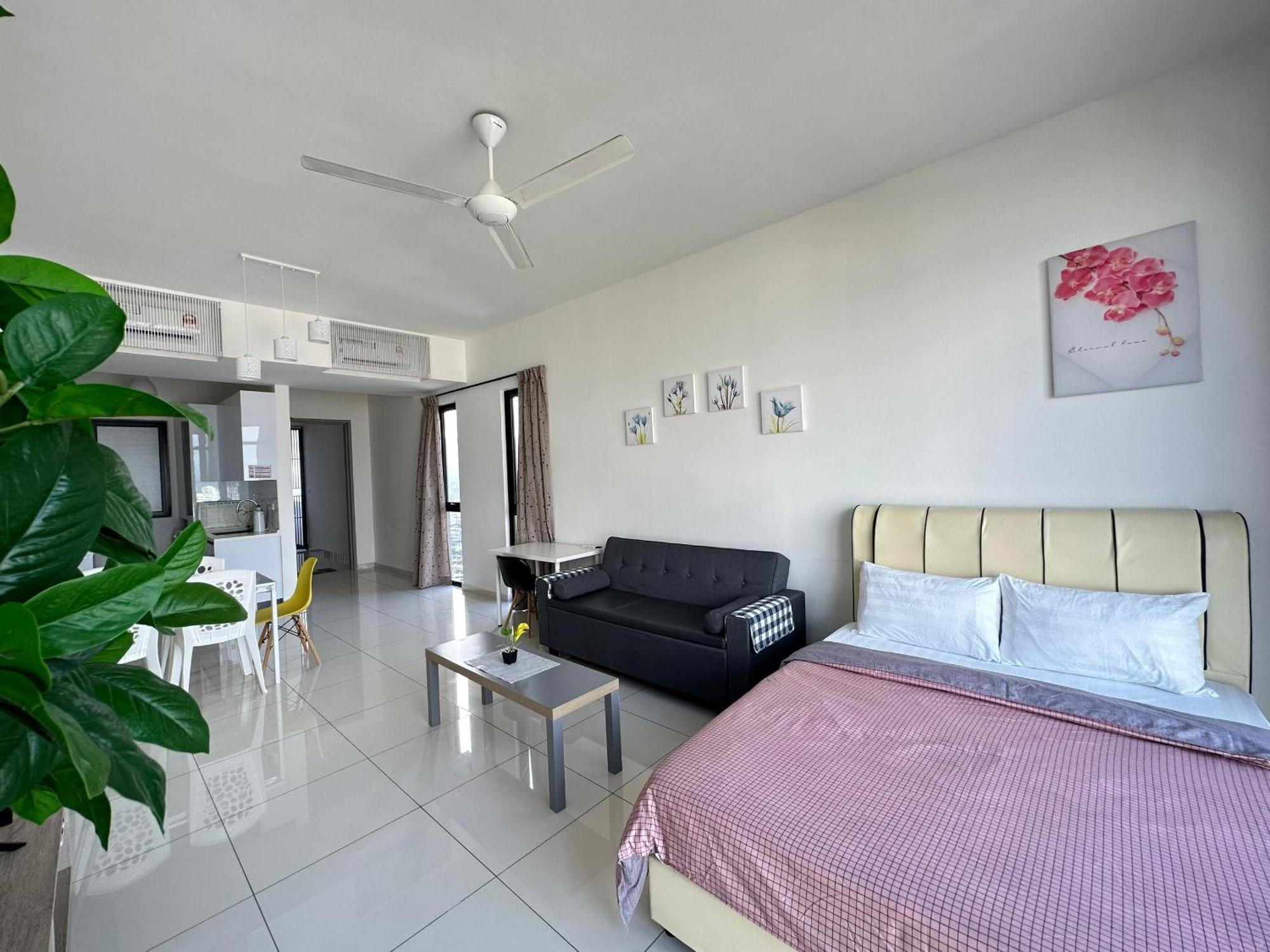 Beacon Exec Suites# Msg Chair#Disney Hotstar George Town Exteriér fotografie