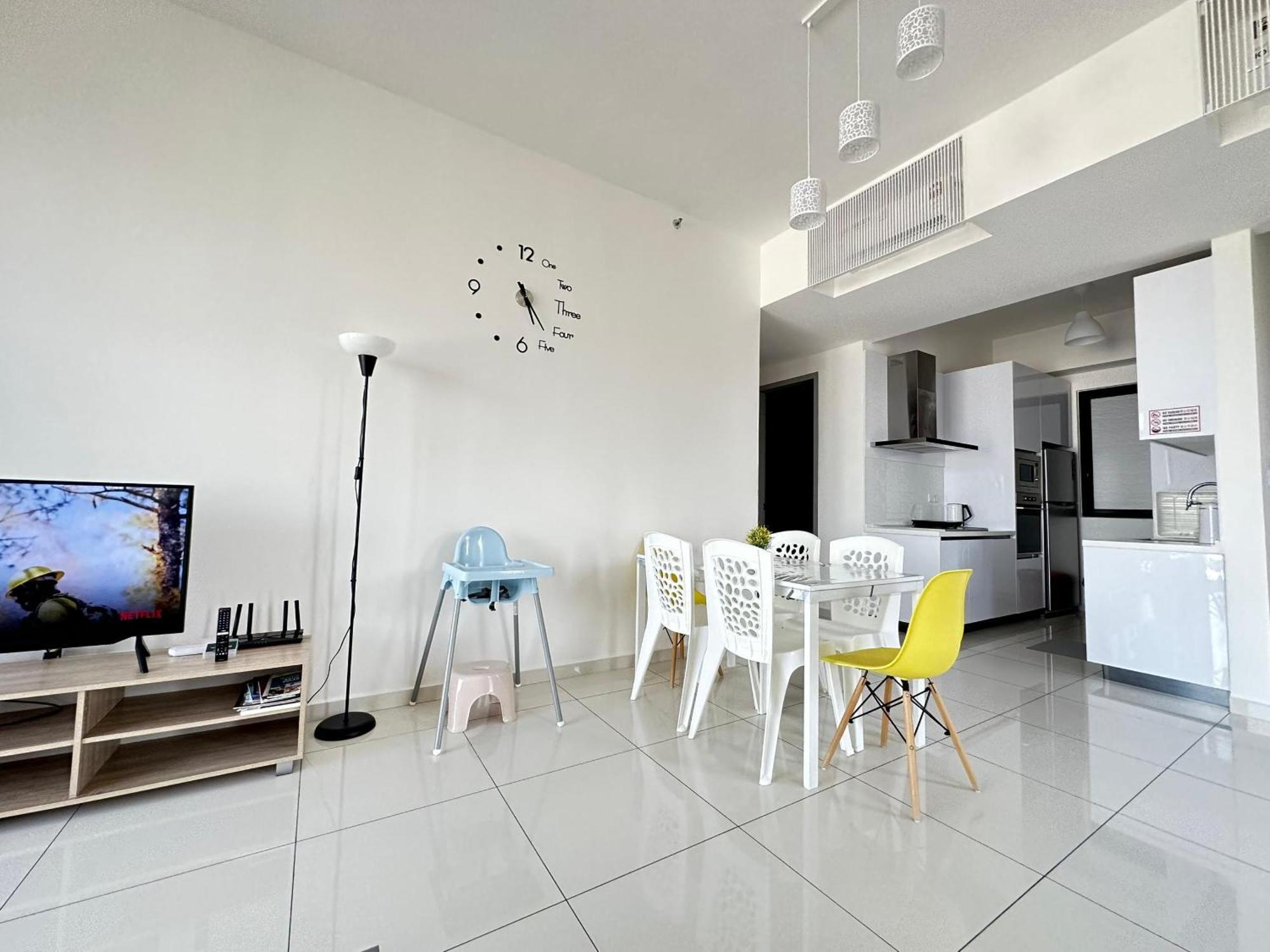 Beacon Exec Suites# Msg Chair#Disney Hotstar George Town Exteriér fotografie